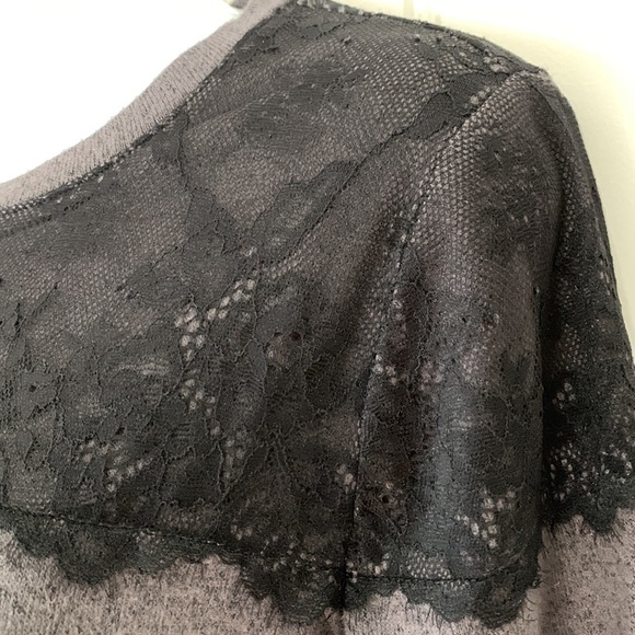 Maurices WOMENS COLOR BLOCK PLAID AND LACE DETAIL LONG SLEEVE TOP NWT SIZE SMALL - Picture 6 of 9